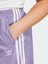 Load image into Gallery viewer, BERMUDA DONNA