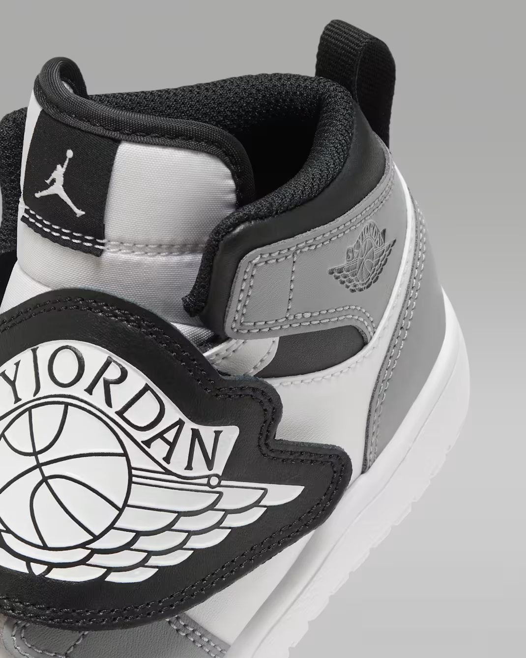 SKY JORDAN 1 (PS)