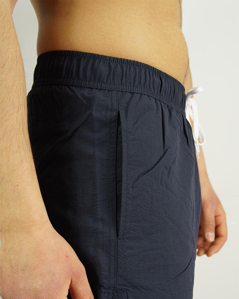 Beachshort boxer mare