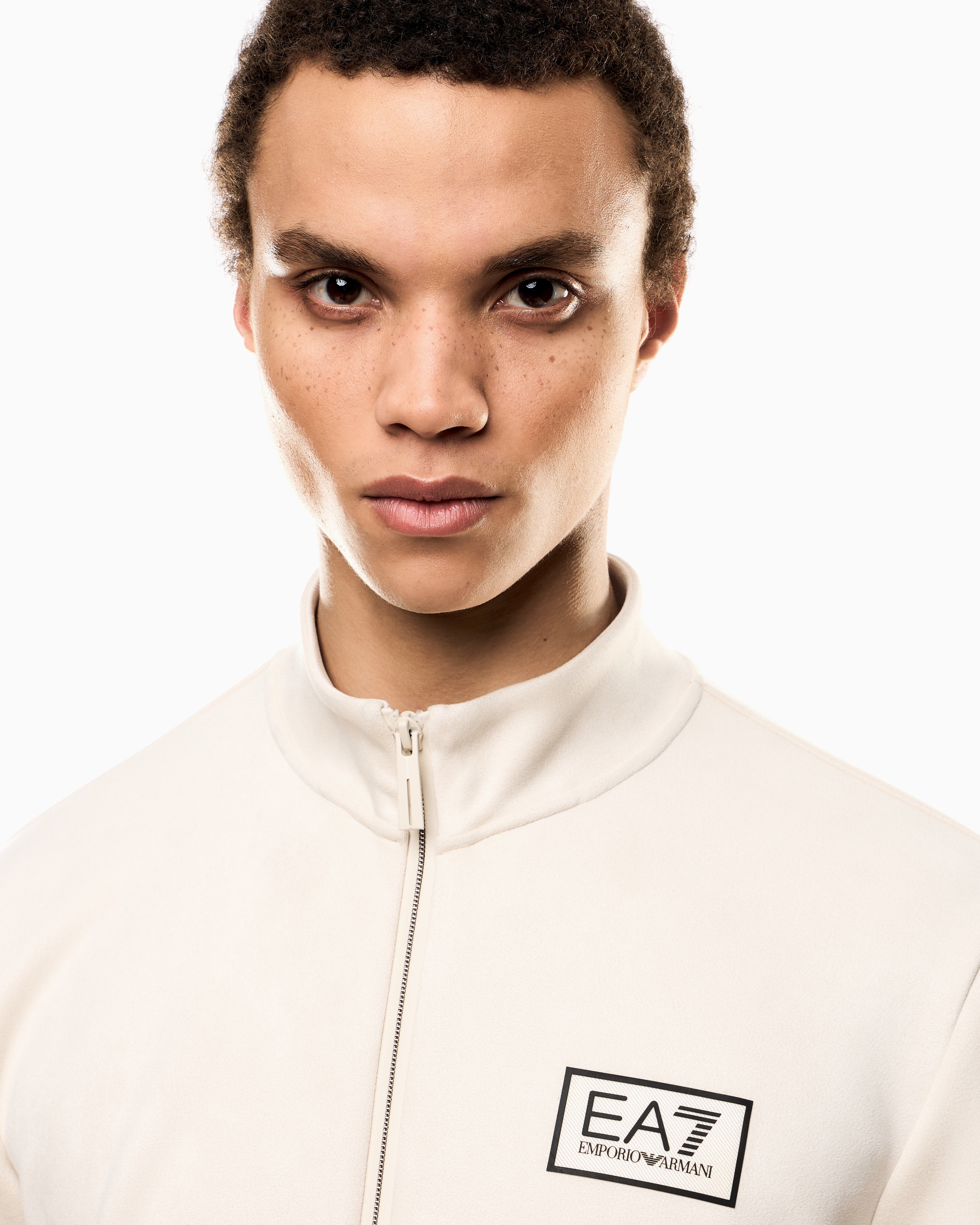 FELPA UOMO CON ZIP EA7