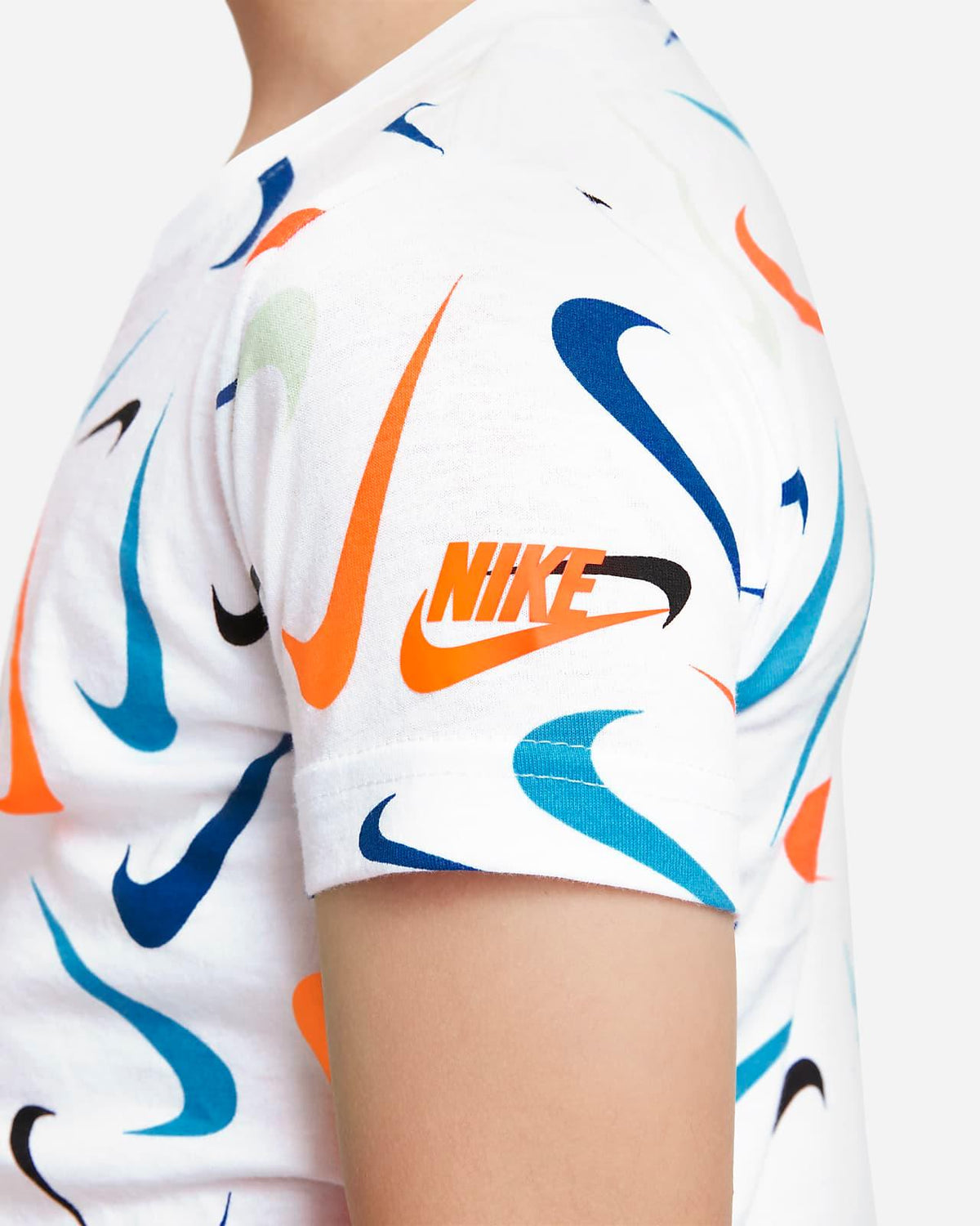 T-SHIRT NIKE SWOOSHFETTI PARADE AOP