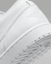 Carica l'immagine nel visualizzatore di Gallery, AIR JORDAN 1 LOW