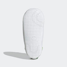 Carica l'immagine nel visualizzatore di Gallery, STAN SMITH CRIB