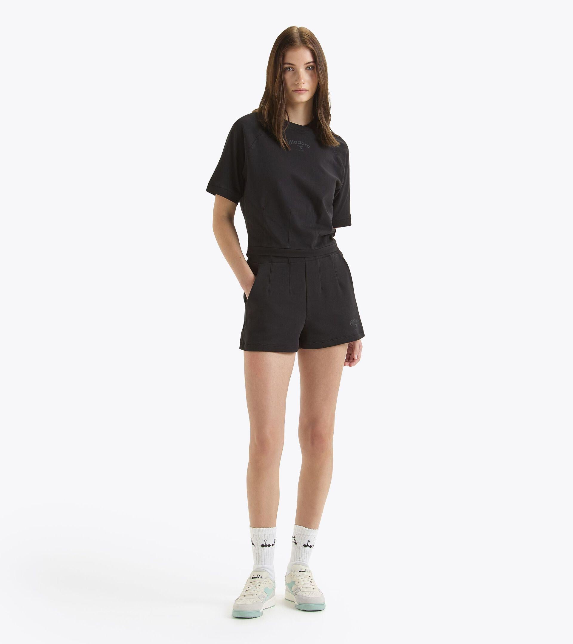 SHORT DONNA DIADORA
