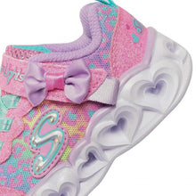 Cargar imagen en el visor de la galería, HEART LIGHTS - UNTAMED HEARTS