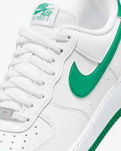 Laden Sie das Bild in den Galerie-Viewer, AIR FORCE 1 '07