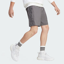 Cargar imagen en el visor de la galería, BERMUDA UOMO ADIDAS