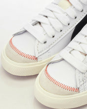 Cargar imagen en el visor de la galería, BLAZER MID'77 JUMBO