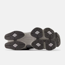Carica l'immagine nel visualizzatore di Gallery, NEW BALANCE 9060