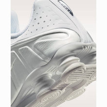 Cargar imagen en el visor de la galería, NIKE SHOX R4