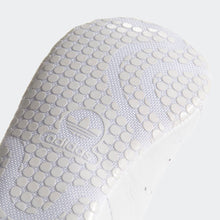 Carica l'immagine nel visualizzatore di Gallery, STAN SMITH CRIB