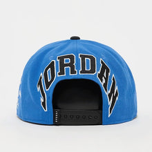 Laden Sie das Bild in den Galerie-Viewer, CAPPELLO JORDAN