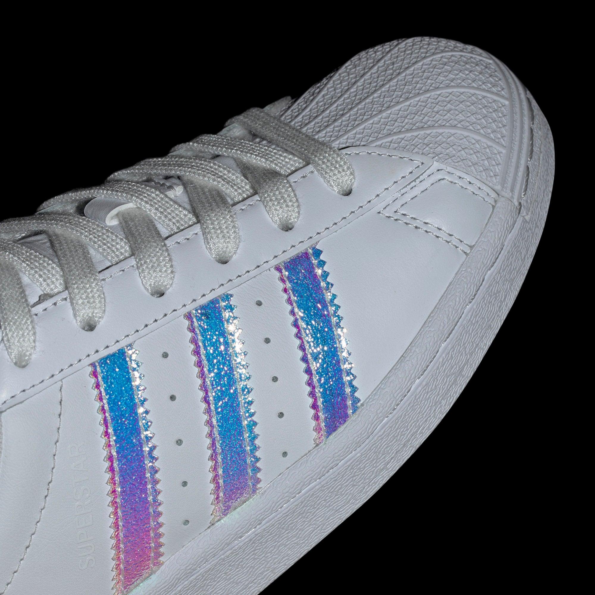 SUPERSTAR J