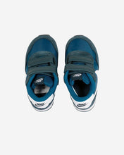Laden Sie das Bild in den Galerie-Viewer, NIKE MD VALIANT (TDV)