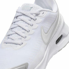 Cargar imagen en el visor de la galería, W NIKE AIR MAX NUAXIS