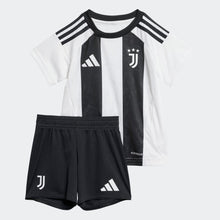 Laden Sie das Bild in den Galerie-Viewer, COMPLETINO INFANT JUVE
