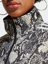 Load image into Gallery viewer, GIACCA TESSUTO TECNICO DONNA