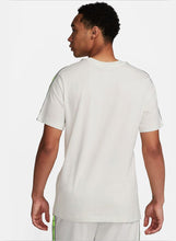 Carica l'immagine nel visualizzatore di Gallery, T-SHIIRT MEZZA MANICA