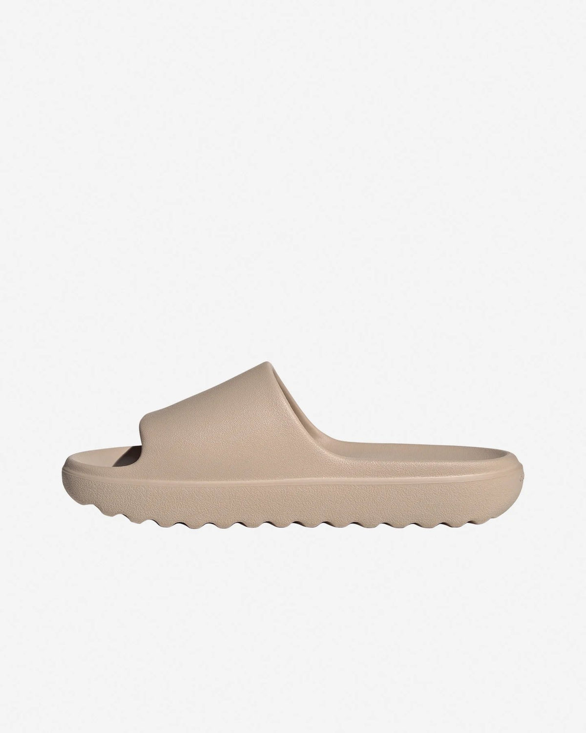 ADILETTE LUMIA