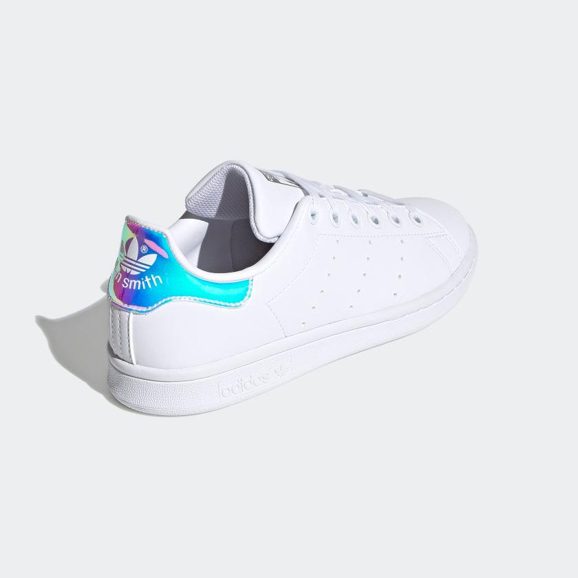 STAN SMITH J