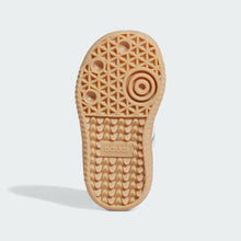 Load image into Gallery viewer, SCARPE CON LACCI ELASTICI SAMBA OG PER BAMBINI
