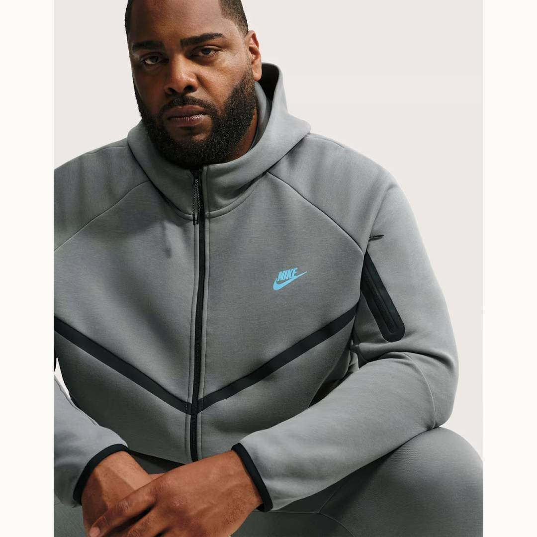 GIACCA NIKE TECH