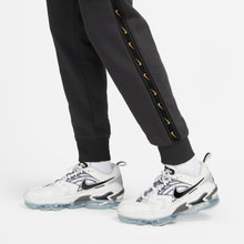 Cargar imagen en el visor de la galería, PANTALONE UOMO NIKE