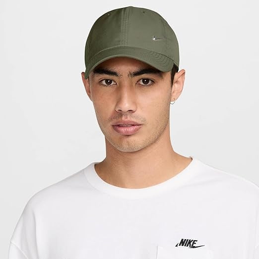 CAPPELLO CON VISIERA NIKE