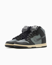 Load image into Gallery viewer, NIKE DUNK HI RETRO PRM