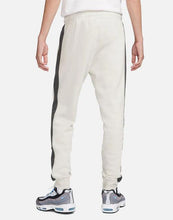 Cargar imagen en el visor de la galería, PANTALONE UOMO NIKE