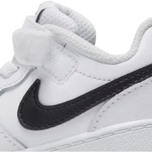 Laden Sie das Bild in den Galerie-Viewer, NIKE COURT BOROUGH LOW 2 (TDV)