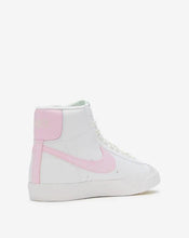 Cargar imagen en el visor de la galería, NIKE BLAZER MID '77 (GS)