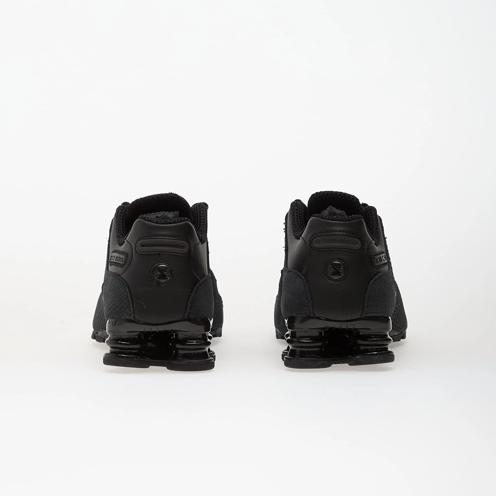 NIKE SHOX NZ