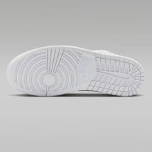 Load image into Gallery viewer, WMNS AIR JORDAN 1 LOE SE