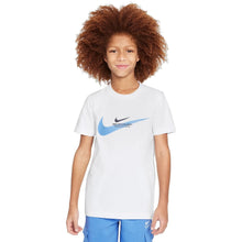 Laden Sie das Bild in den Galerie-Viewer, T-SHIRT JUNIOR NIKE