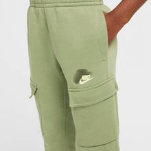 Cargar imagen en el visor de la galería, PANTALONE CARGO NIKE JUNIOR