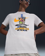 Laden Sie das Bild in den Galerie-Viewer, T-SHIRT UOMO  NIKE