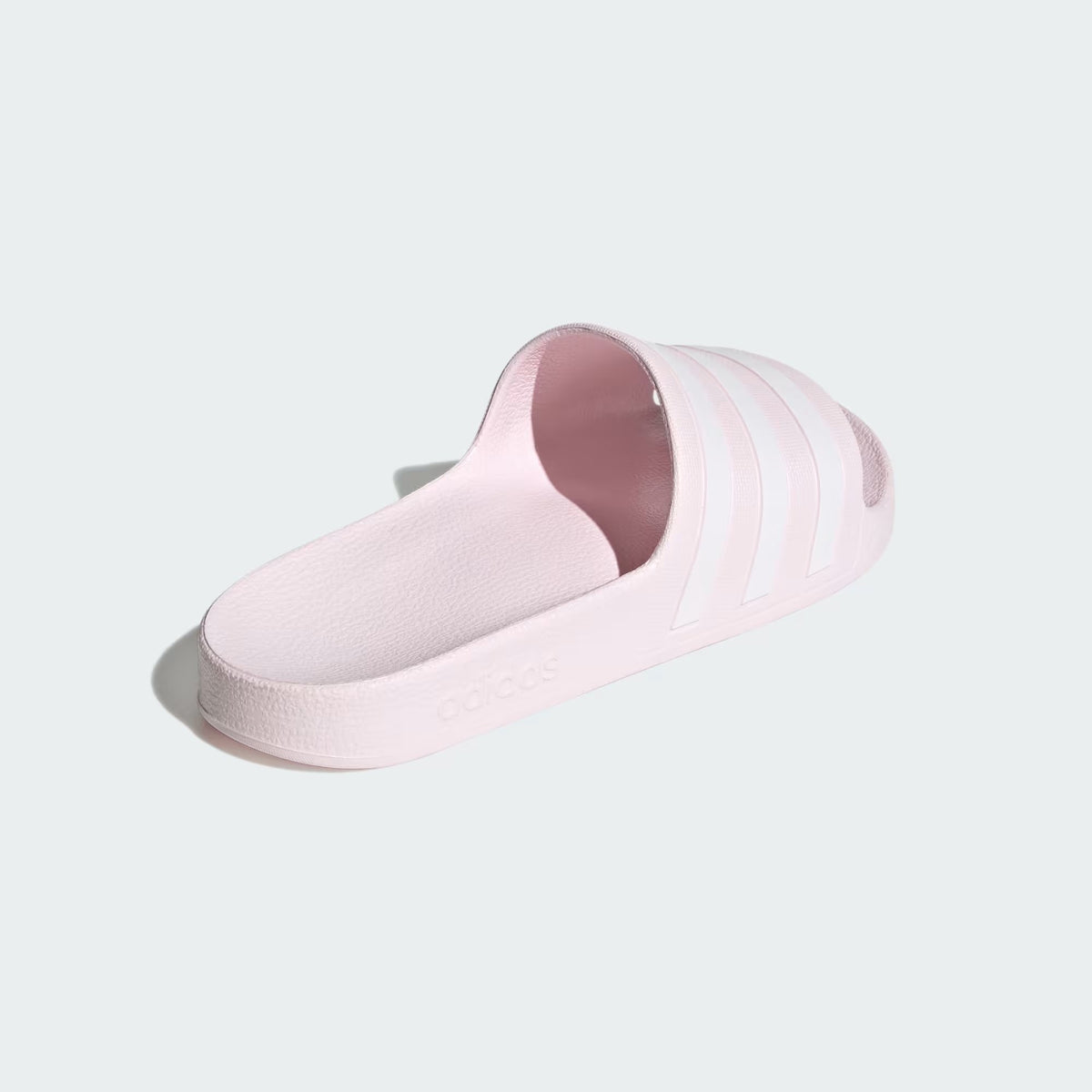 ADILETTE AQUA