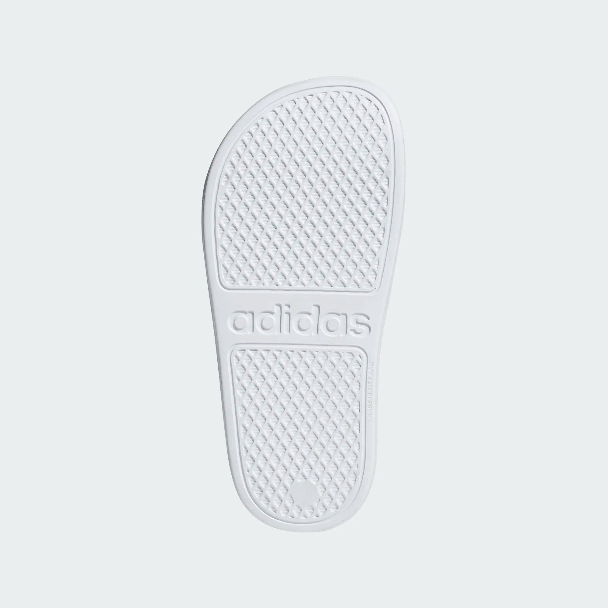 ADILETTE AQUA