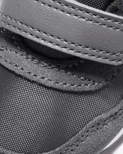 Carica l'immagine nel visualizzatore di Gallery, NIKE MD VALIANT (TDV)