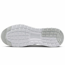 Cargar imagen en el visor de la galería, W NIKE AIR MAX NUAXIS