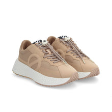 Laden Sie das Bild in den Galerie-Viewer, CARTER RUNNER W