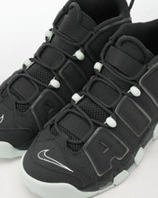 Carica l'immagine nel visualizzatore di Gallery, NIKE AIR MORE UPTEMPO 96