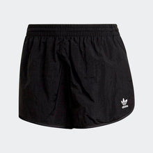 Carica l'immagine nel visualizzatore di Gallery, SHORT DONNA ADICOLOR CLASSICS 3-STRIPES