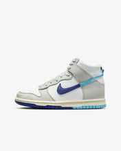 Cargar imagen en el visor de la galería, Nike Dunk High SE