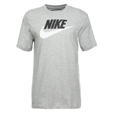 Laden Sie das Bild in den Galerie-Viewer, M NSW TEE ICON FUTURA