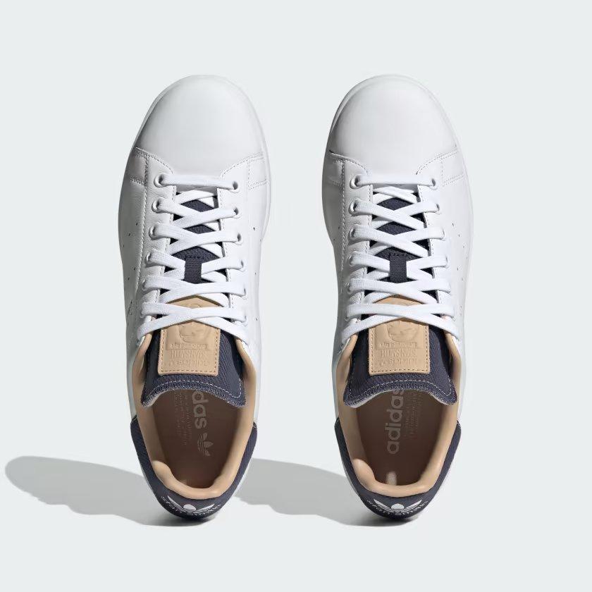 STAN SMITH