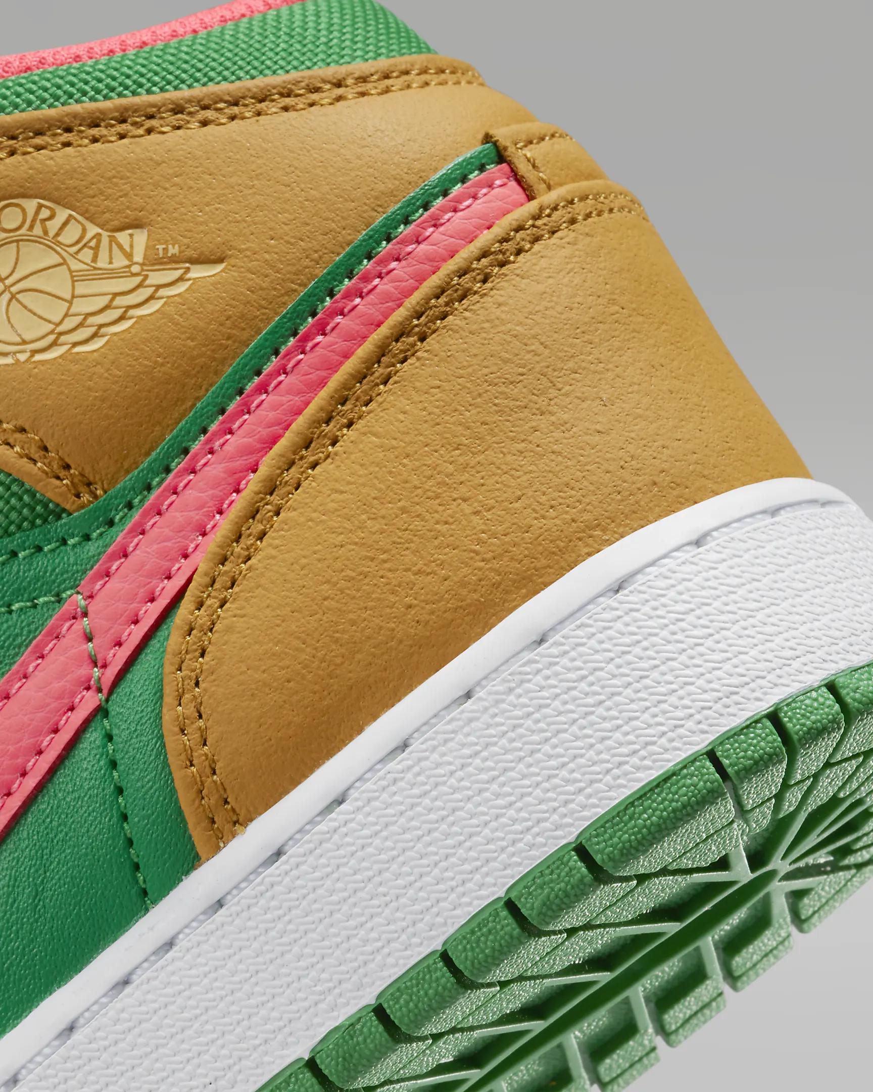 Air Jordan 1 Mid SE - Azzollino