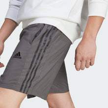 Cargar imagen en el visor de la galería, BERMUDA UOMO ADIDAS