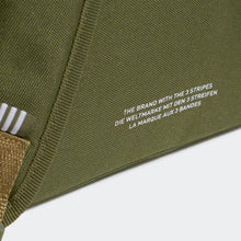 Carica l'immagine nel visualizzatore di Gallery, ZAINO ADICOLOR CLASSIC